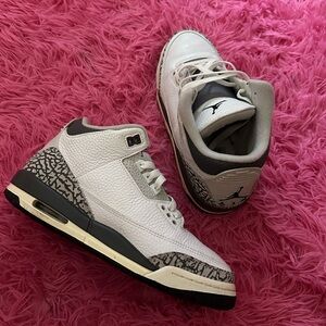 “Hide N Sneak” 3s